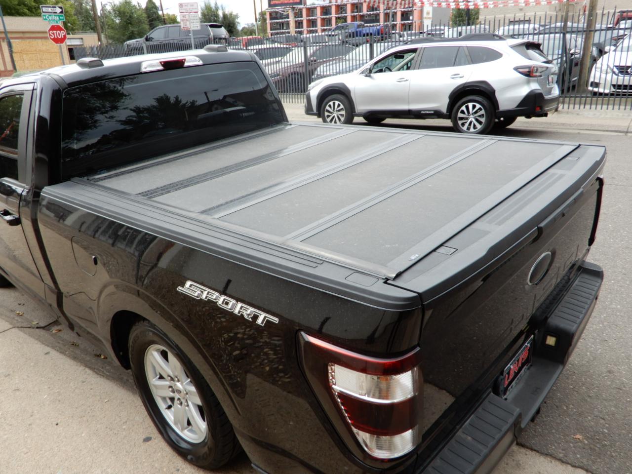 Ford F-150 XLT 2WD Reg Cab 6.5' Box 2021