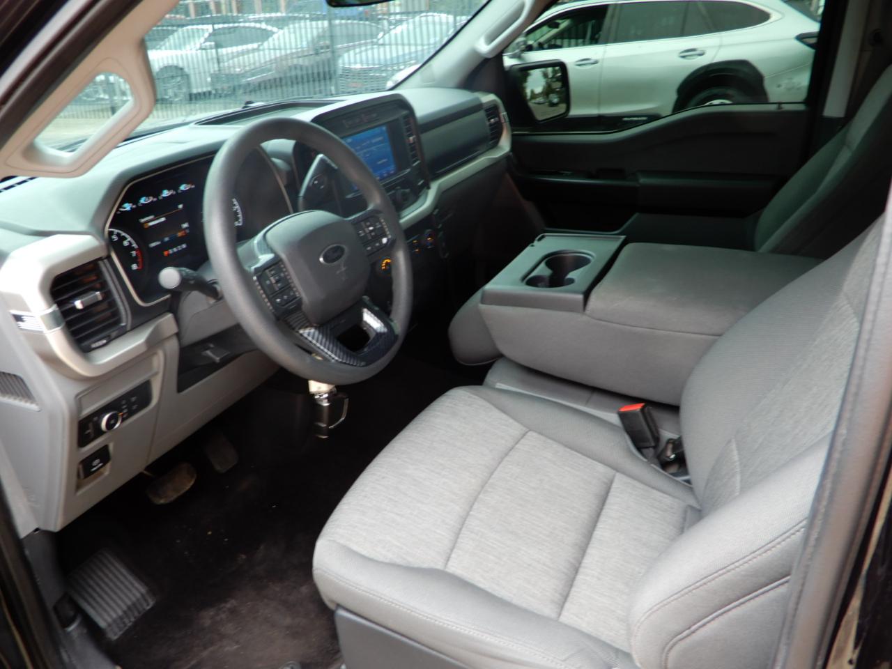 Ford F-150 XLT 2WD Reg Cab 6.5' Box 2021