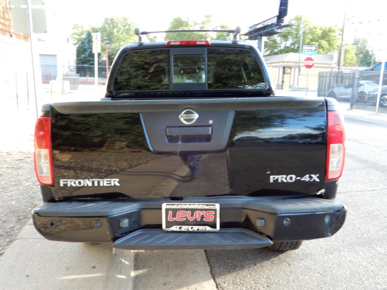 Nissan Frontier Crew Cab 4x4 PRO-4X Auto 2019