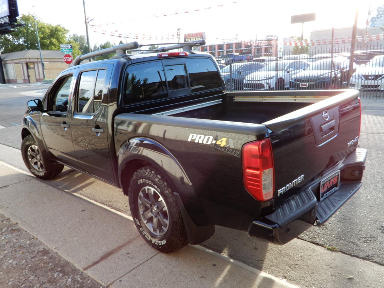 Nissan Frontier Crew Cab 4x4 PRO-4X Auto 2019