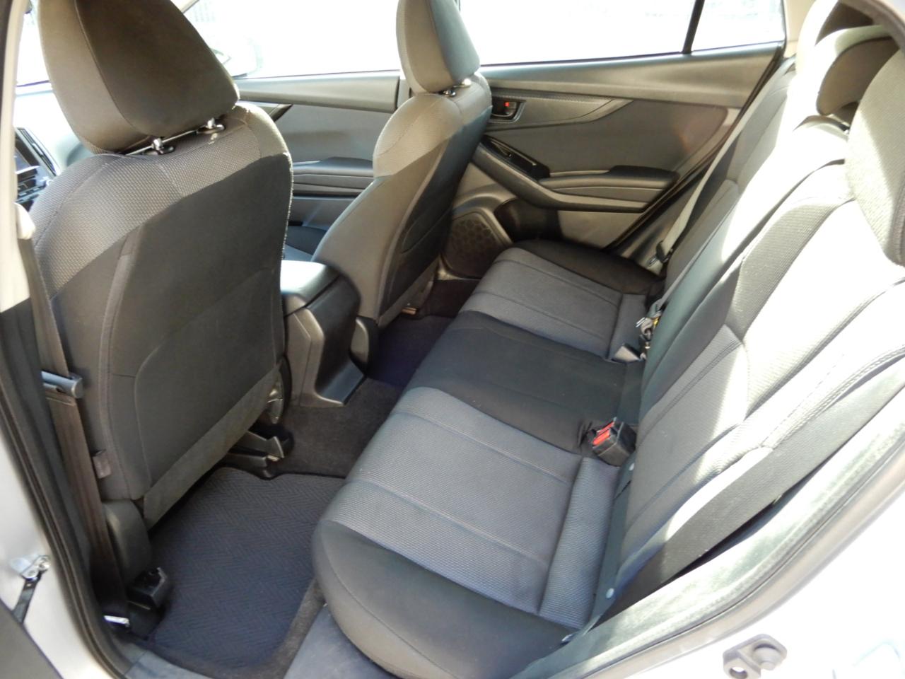 Subaru Impreza Premium 5-door CVT 2021