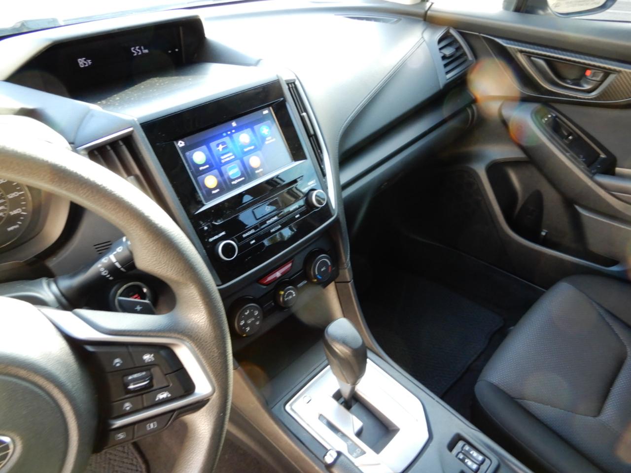 Subaru Impreza Premium 5-door CVT 2021
