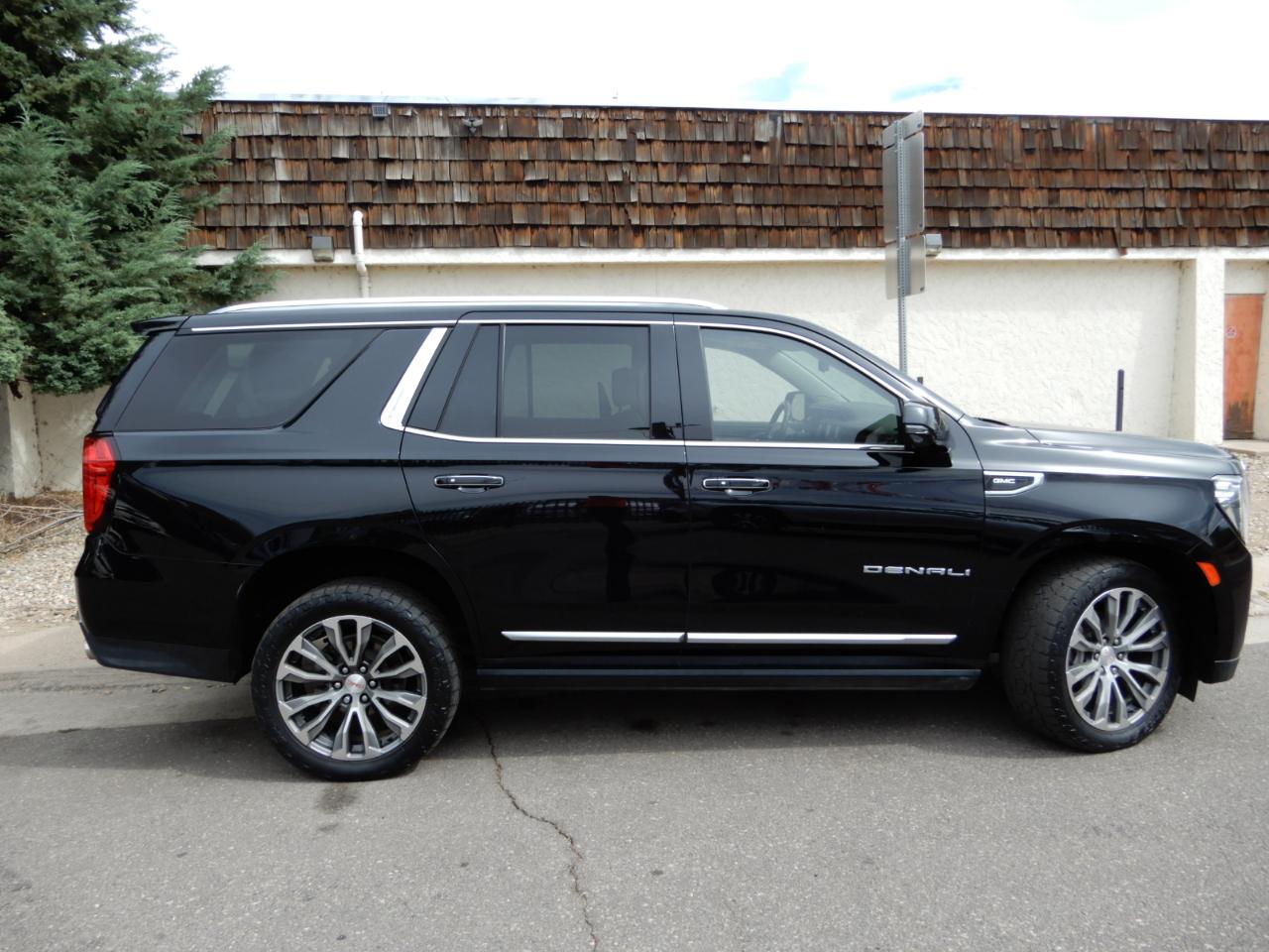 GMC Yukon 4WD 4dr Denali 2021