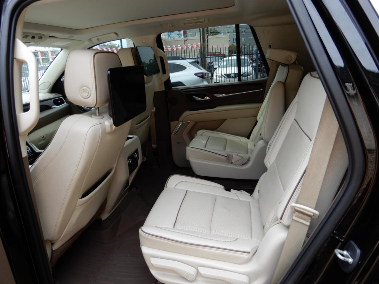 GMC Yukon 4WD 4dr Denali 2021