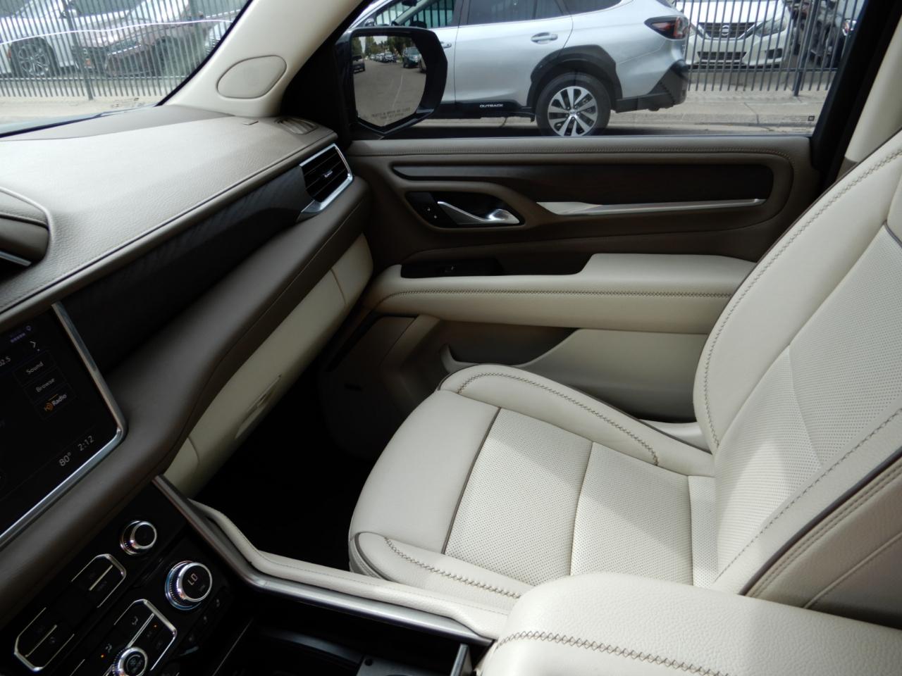 GMC Yukon 4WD 4dr Denali 2021