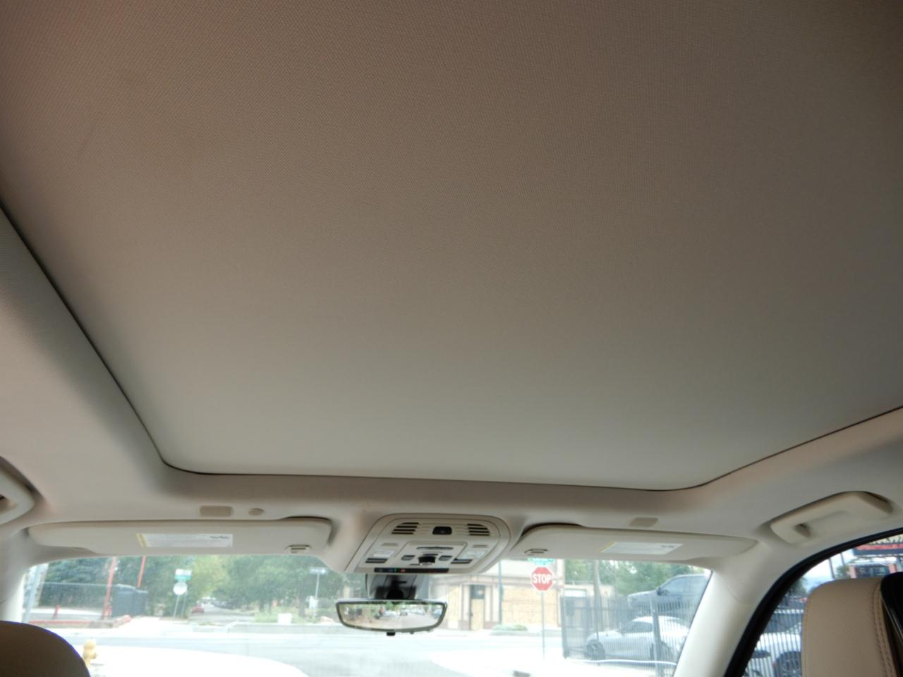 GMC Yukon 4WD 4dr Denali 2021