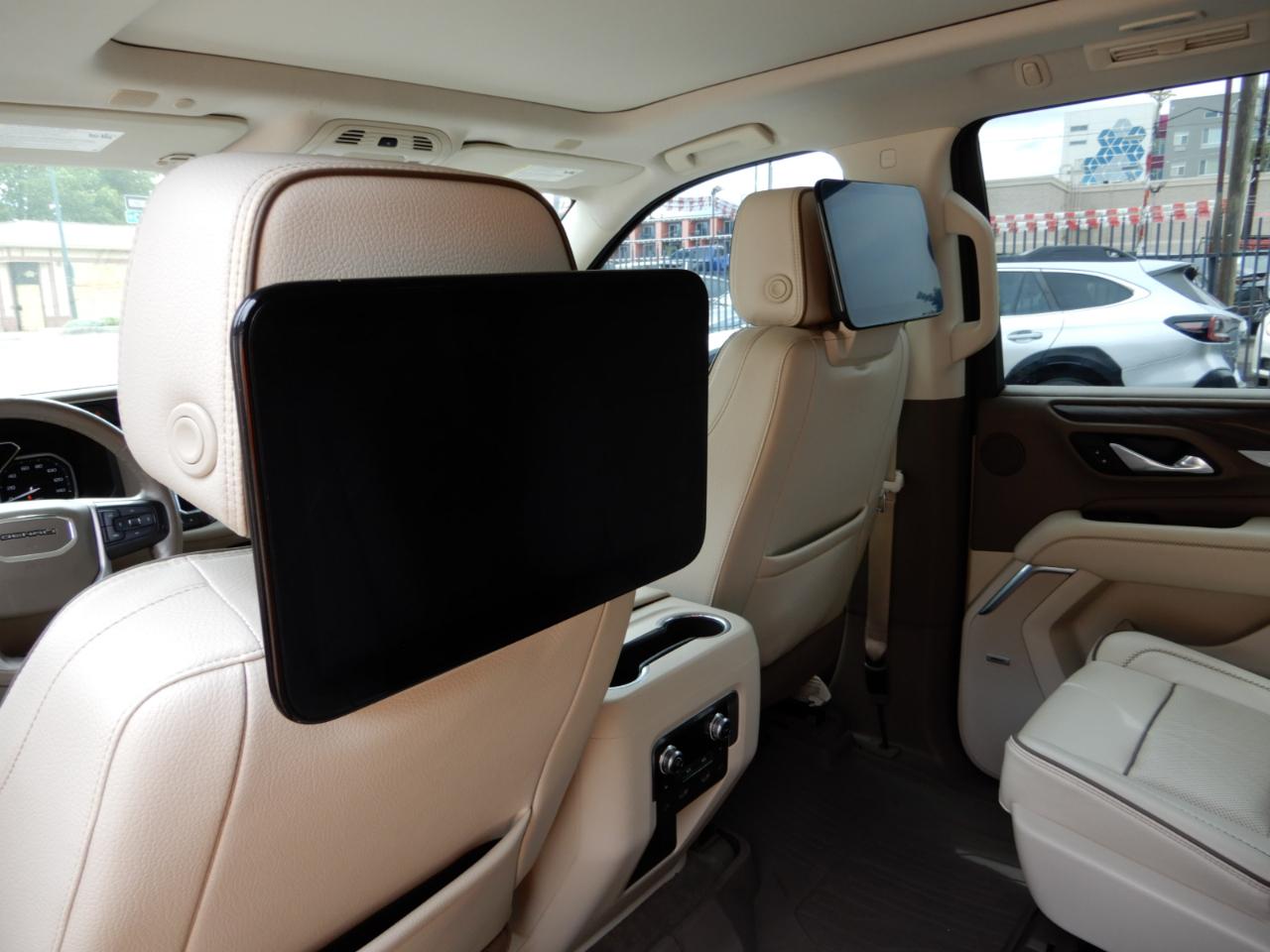 GMC Yukon 4WD 4dr Denali 2021