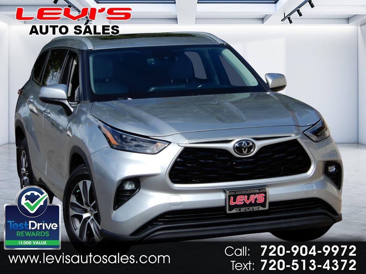 Toyota Highlander XLE AWD (Natl) 2022
