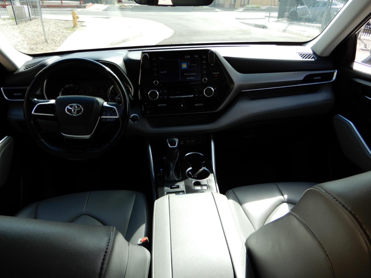 Toyota Highlander XLE AWD (Natl) 2022
