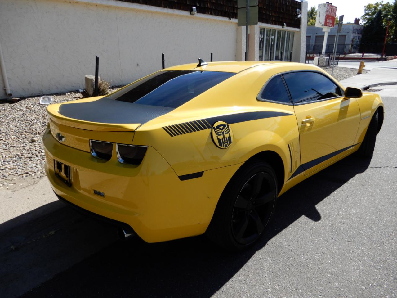 Chevrolet Camaro 2dr Cpe 2LS 2012