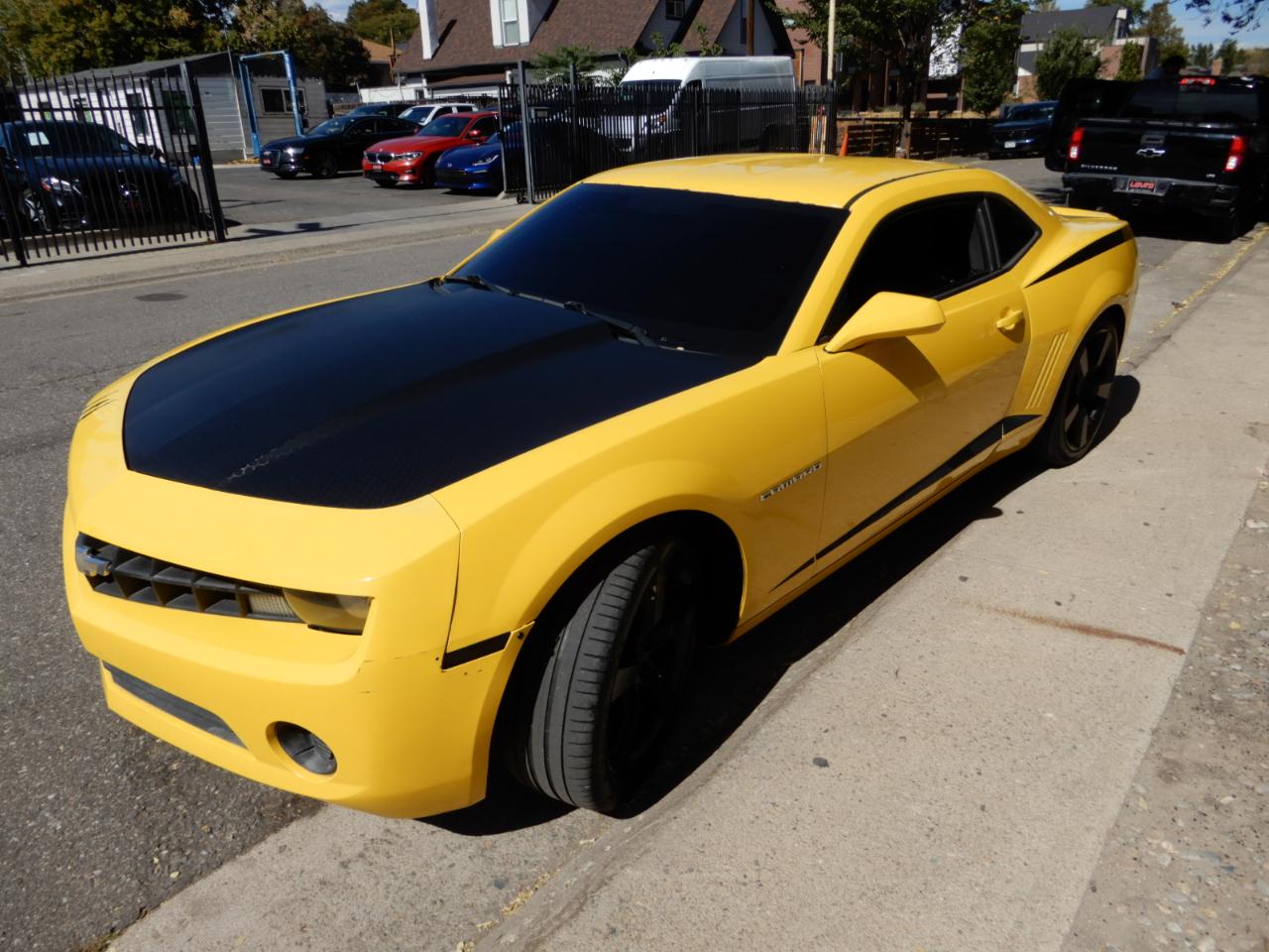 Chevrolet Camaro 2dr Cpe 2LS 2012