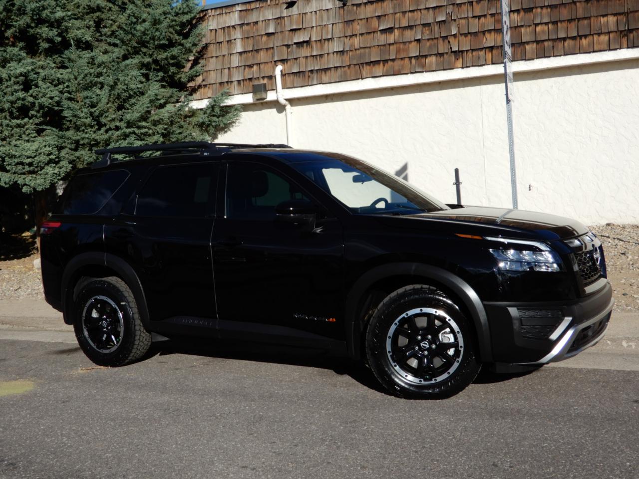 Nissan Pathfinder Rock Creek 4WD 2025