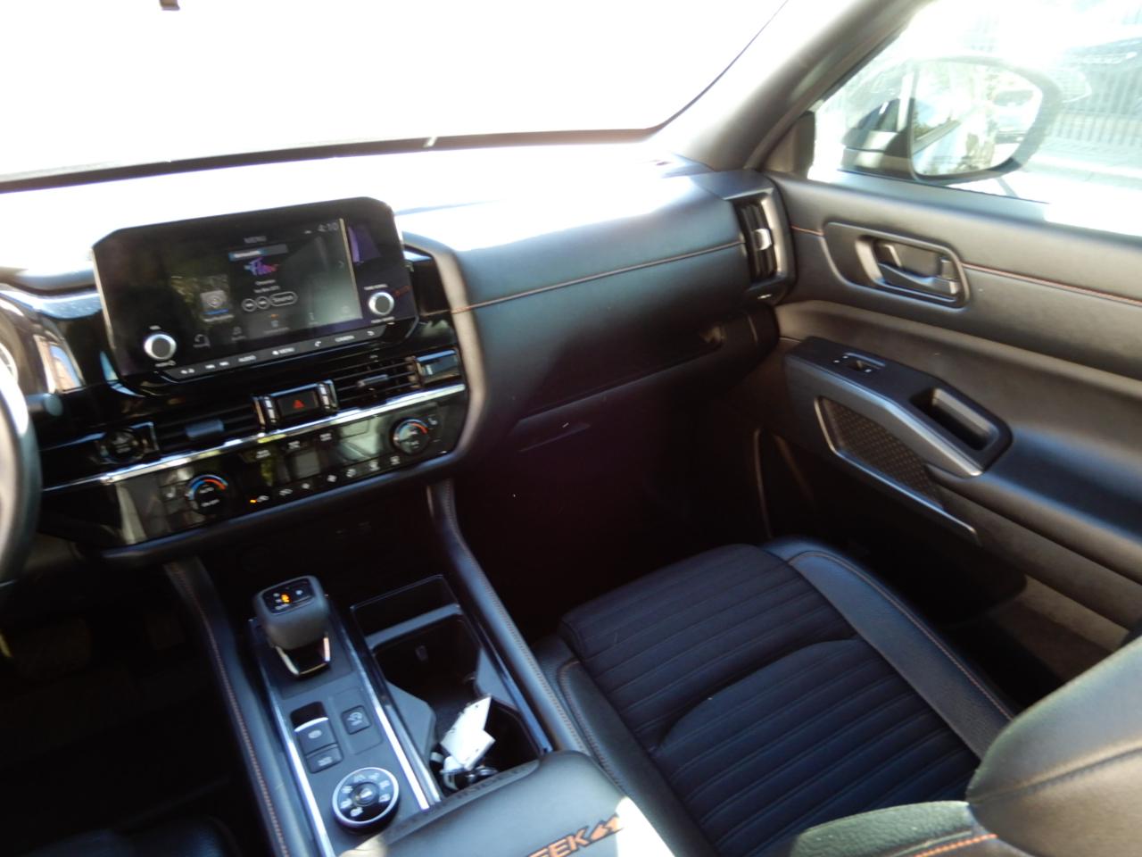 Nissan Pathfinder Rock Creek 4WD 2025