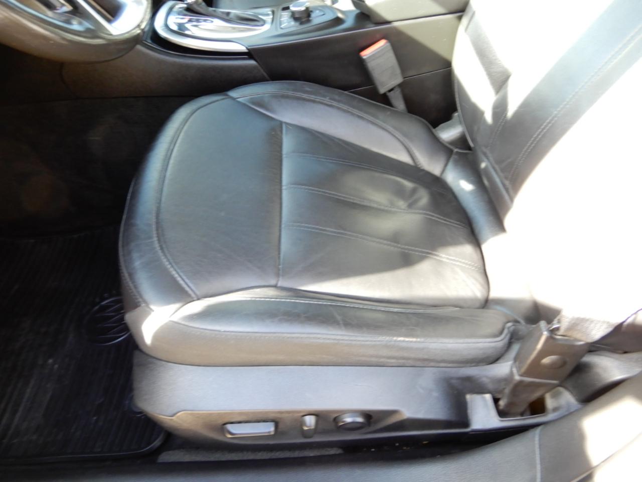 Buick Regal 4dr Sdn Turbo Premium 3 2012