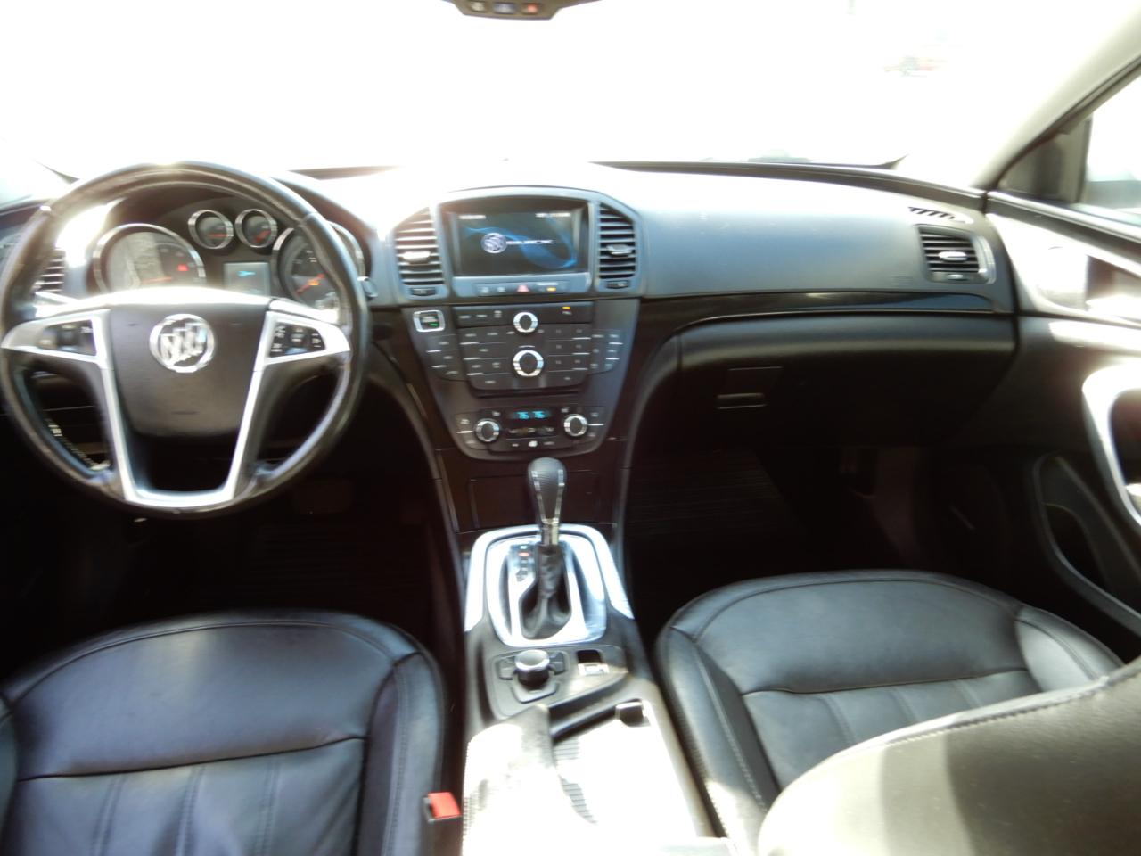 Buick Regal 4dr Sdn Turbo Premium 3 2012