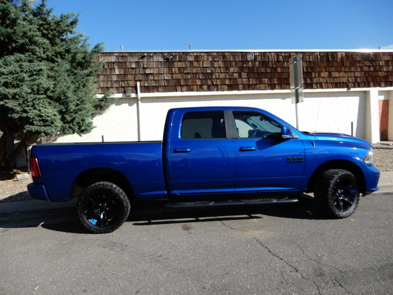RAM 1500 Sport 4x4 Crew Cab 6'4" Box *Ltd Avail* 2018