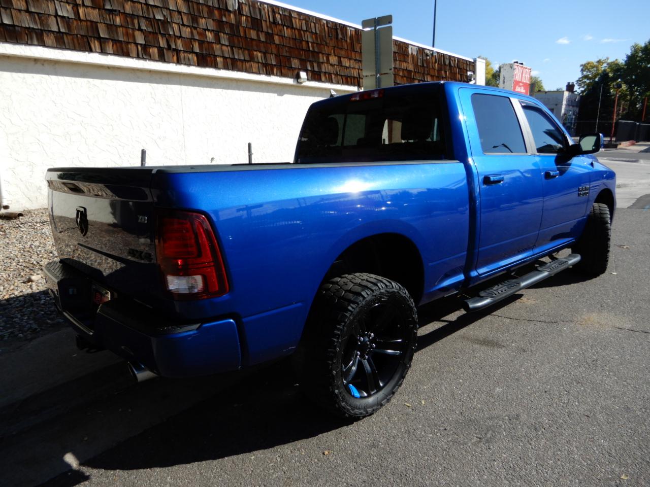 RAM 1500 Sport 4x4 Crew Cab 6'4" Box *Ltd Avail* 2018