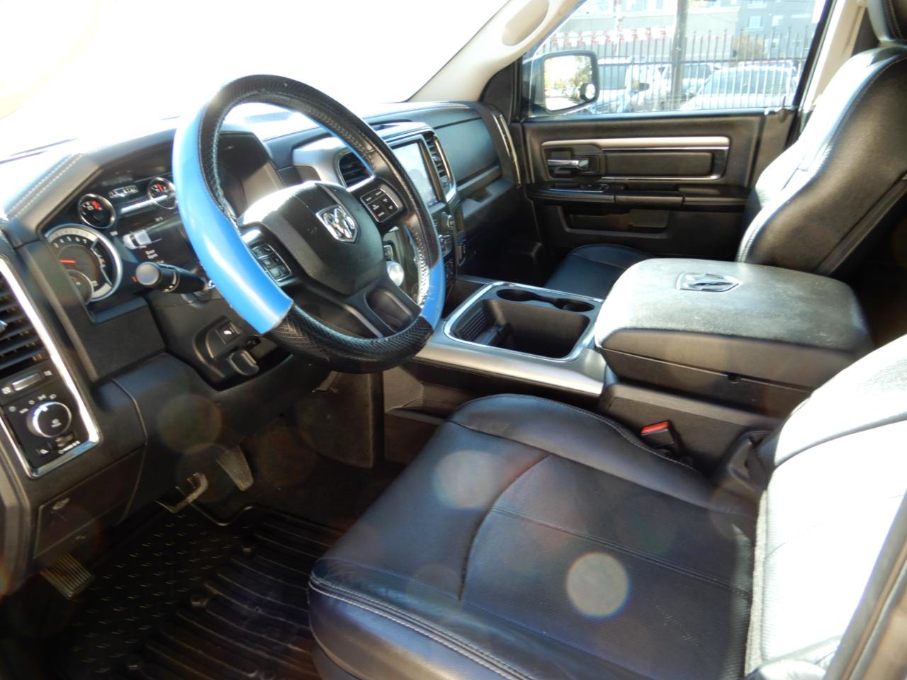 RAM 1500 Sport 4x4 Crew Cab 6'4" Box *Ltd Avail* 2018