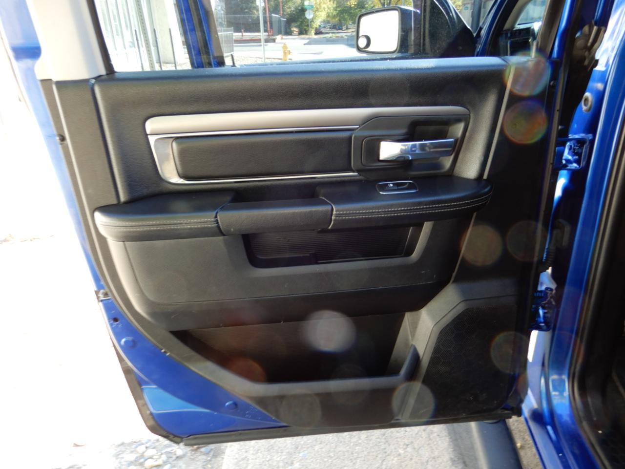 RAM 1500 Sport 4x4 Crew Cab 6'4" Box *Ltd Avail* 2018