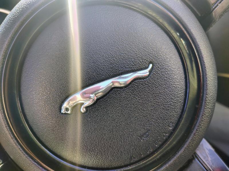 Jaguar F-Type Base 2014