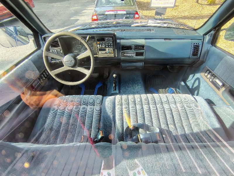 Chevrolet C/K 1500 Reg. Cab W/T 8-ft. Bed 4WD 1994