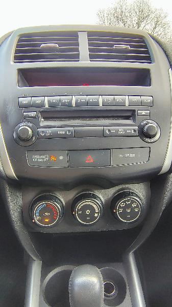 Mitsubishi Outlander Sport ES 2WD 2013