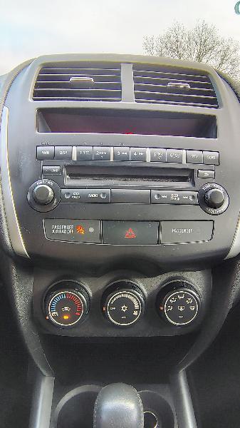 Mitsubishi Outlander Sport ES 2WD 2013