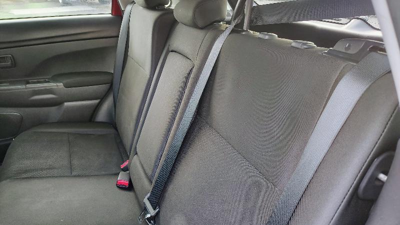 Mitsubishi Outlander Sport ES 2WD 2013