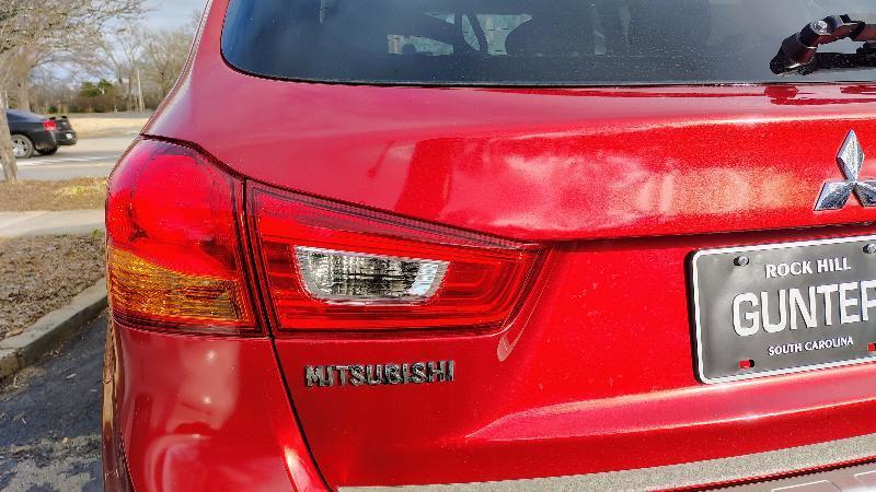 Mitsubishi Outlander Sport ES 2WD 2013