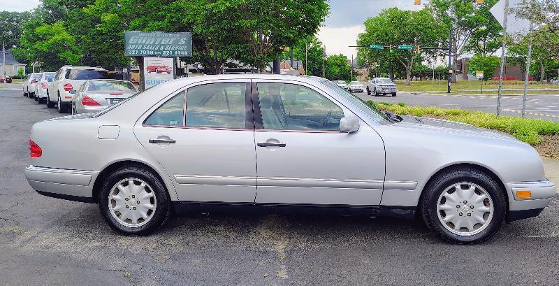 Mercedes-Benz E-Class E300 1999