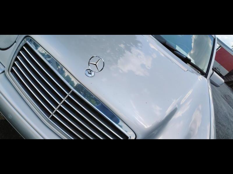 1999 Mercedes-Benz E-Class E300