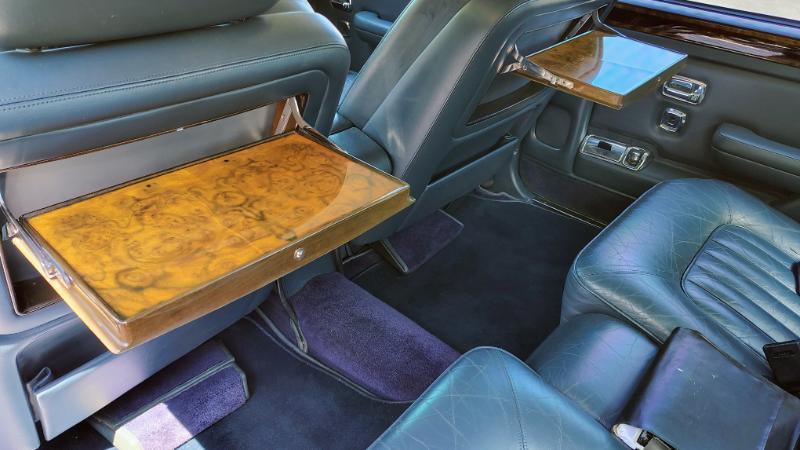 Rolls-Royce Silver Spur Base 1989