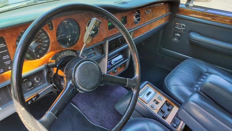 Rolls-Royce Silver Spur Base 1989