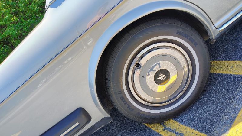 Rolls-Royce Silver Spur Base 1989
