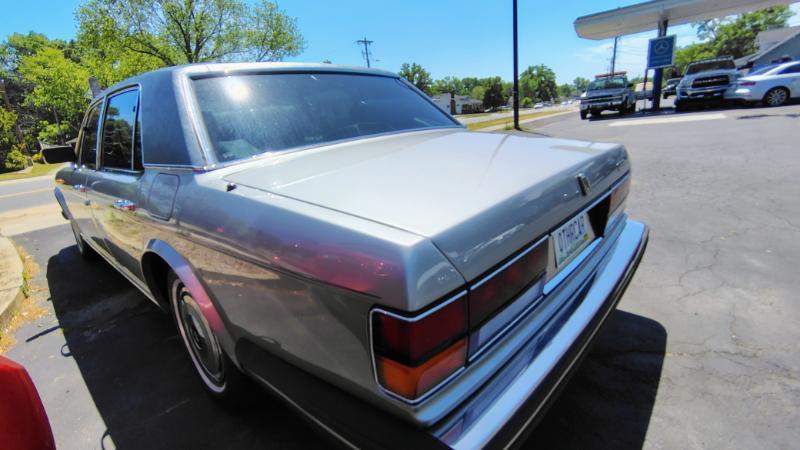 Rolls-Royce Silver Spur Base 1989