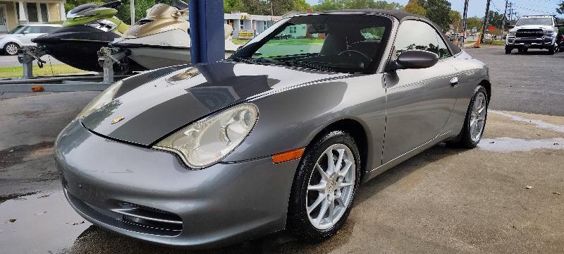 Porsche 911 Carrera Cabriolet 2003