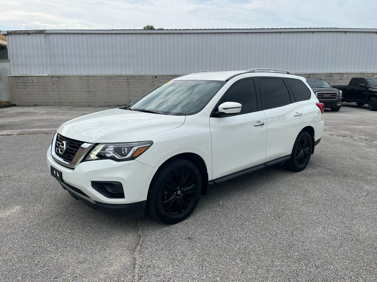 Nissan Pathfinder SV 4WD 2019 Nissan Pathfinder SV 4WD 2019