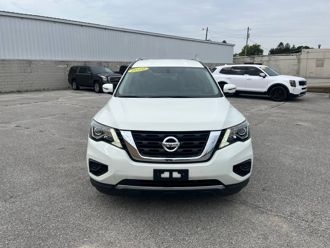 Nissan Pathfinder SV 4WD 2019 Nissan Pathfinder SV 4WD 2019