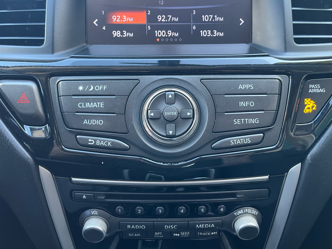 Nissan Pathfinder SV 4WD 2019 Nissan Pathfinder SV 4WD 2019