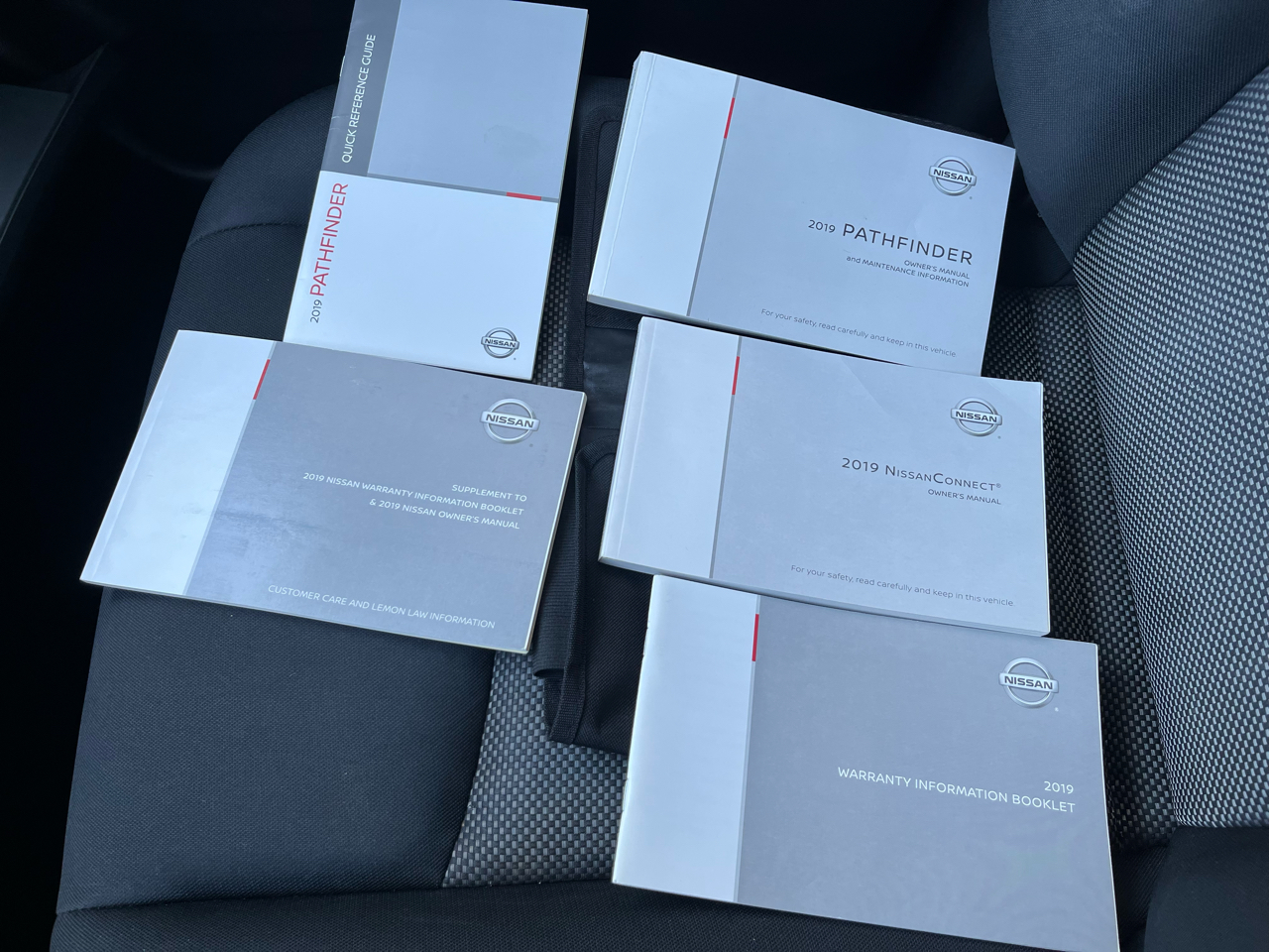 Nissan Pathfinder SV 4WD 2019 Nissan Pathfinder SV 4WD 2019