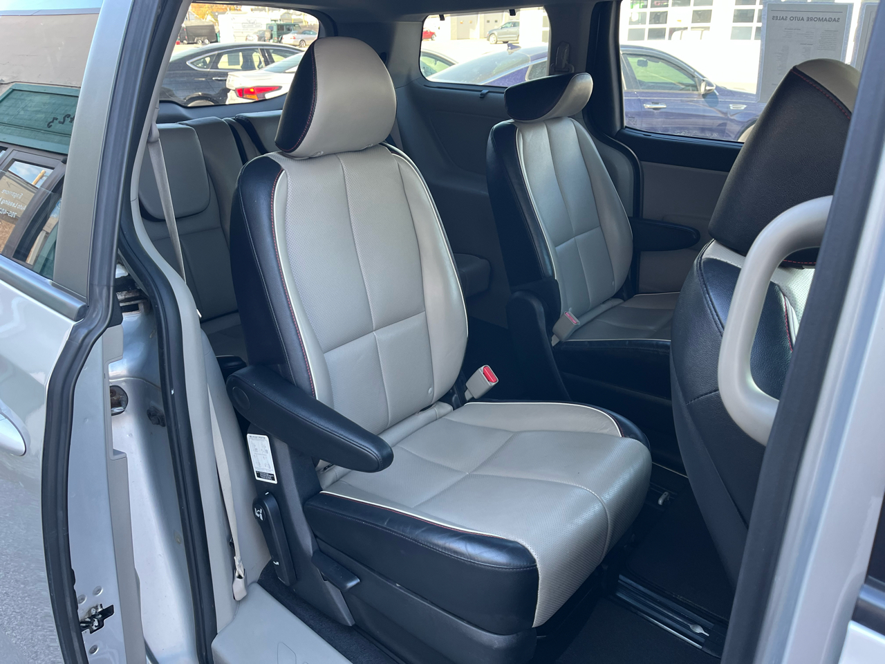 Kia Sedona LX 2019