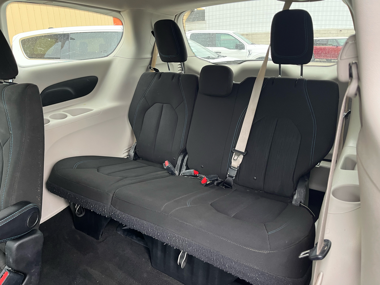 Chrysler Pacifica Touring 2021