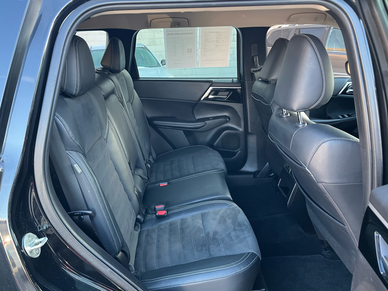 Mitsubishi Outlander SE 4WD 2022