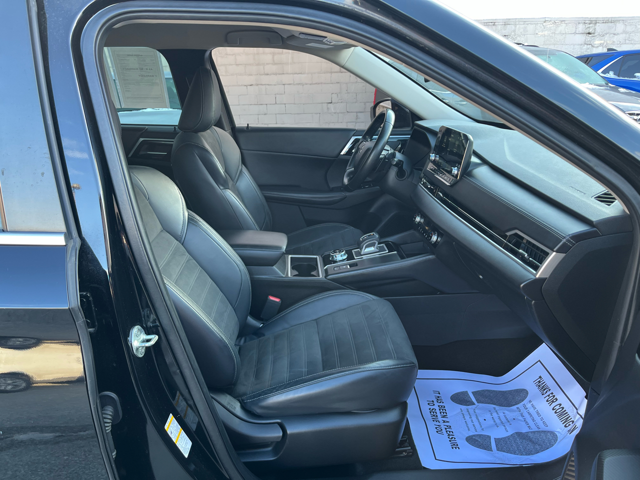 Mitsubishi Outlander SE 4WD 2022