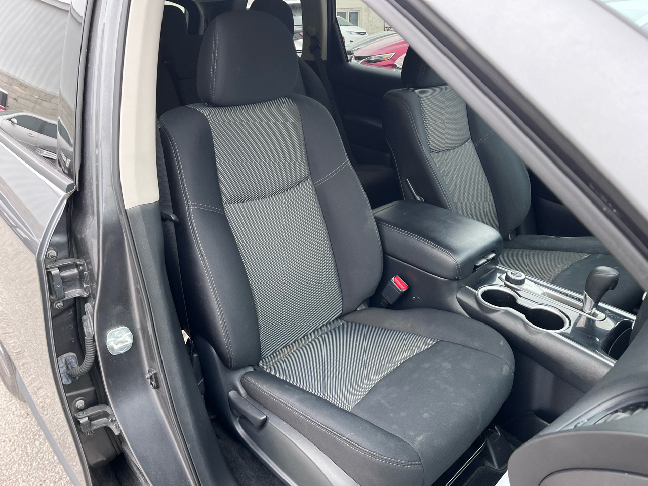 Nissan Pathfinder S 4WD 2019