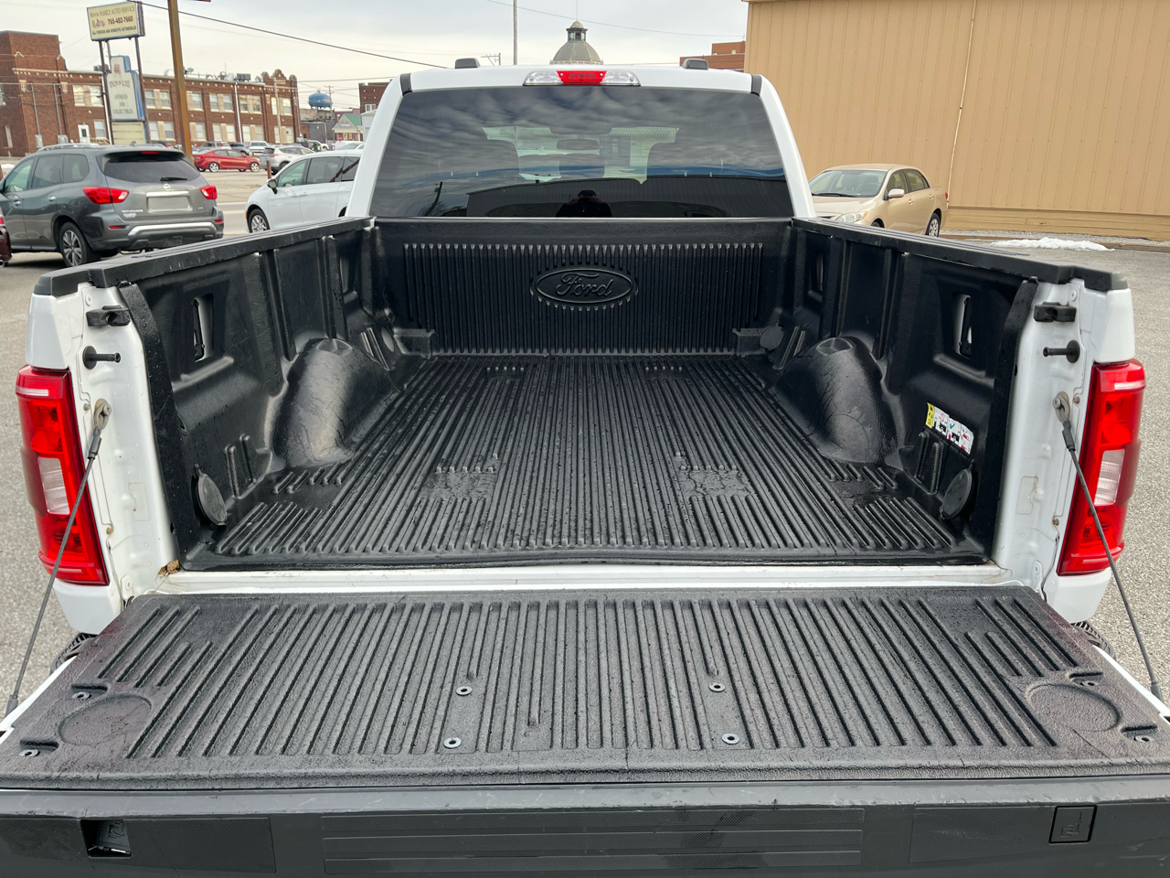 Ford F-150 XLT SuperCrew 4WD 2021