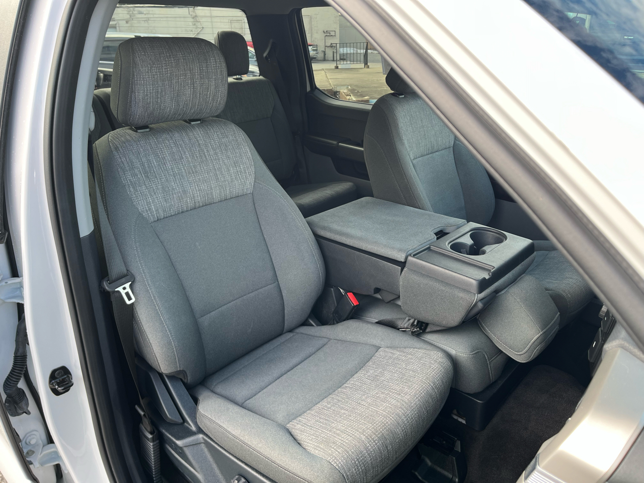 Ford F-150 XLT SuperCrew 4WD 2021