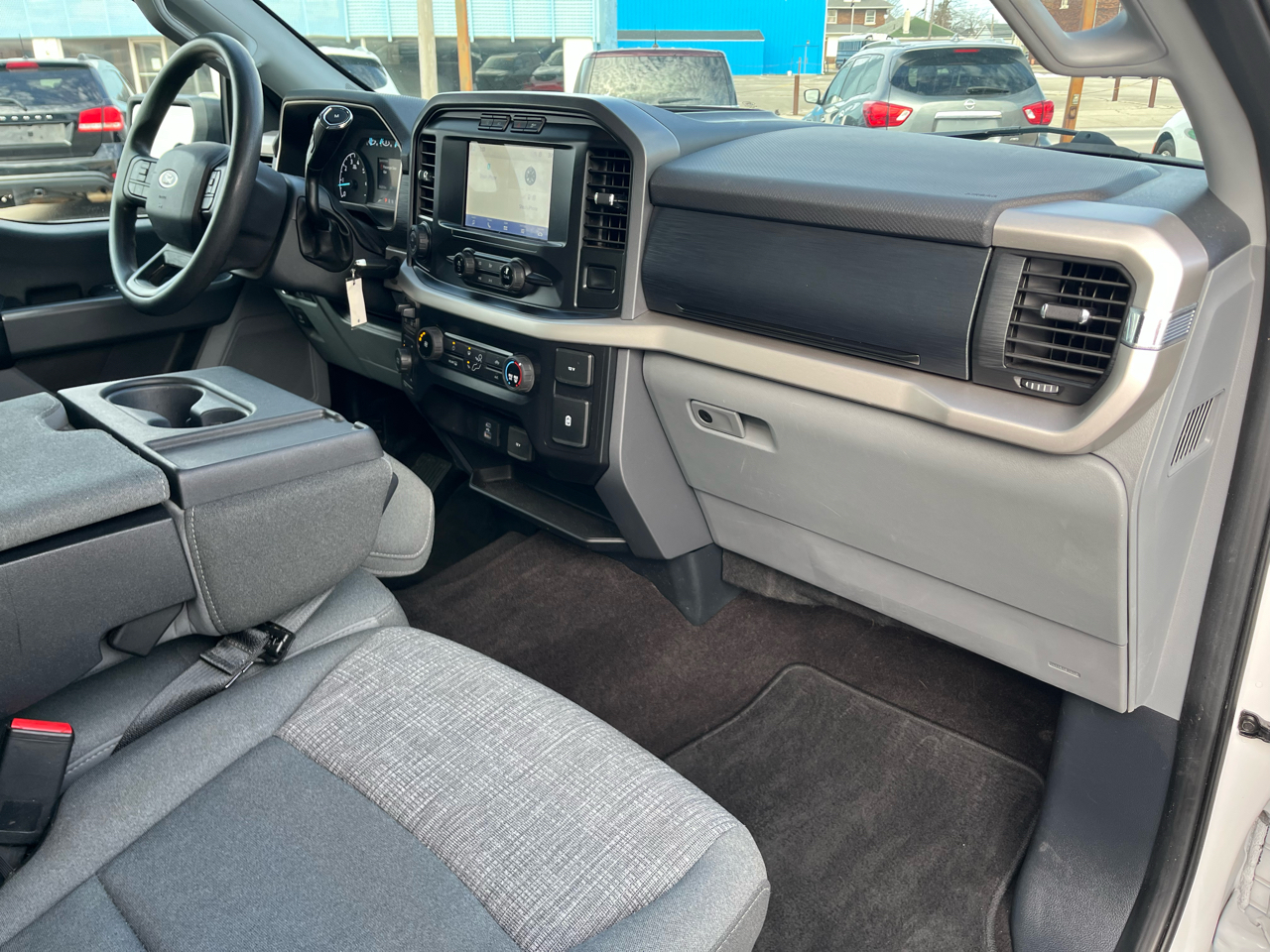 Ford F-150 XLT SuperCrew 4WD 2021