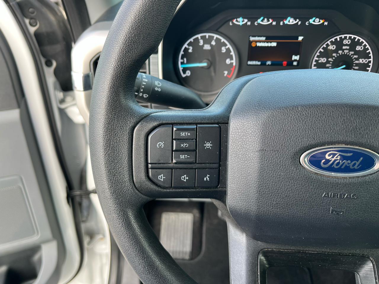 Ford F-150 XLT SuperCrew 4WD 2021