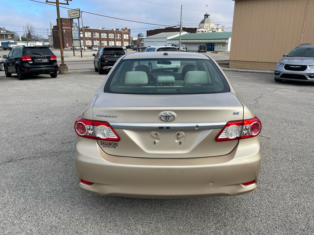 Toyota Corolla LE 2011